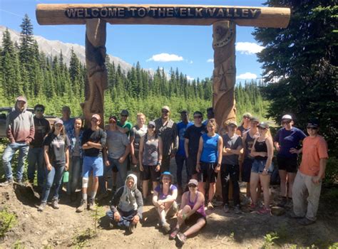 Elk Valley Students Erect A Cedar Log Portal At Elk Pass