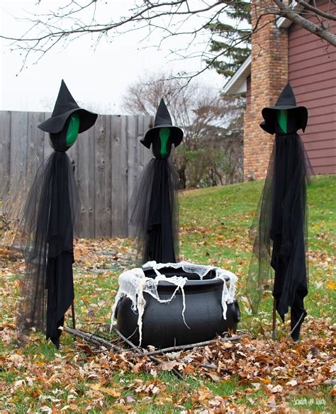 Sự Kỳ Lạ Của 3 Witches Halloween Decorations Khiến Halloween Của Bạn