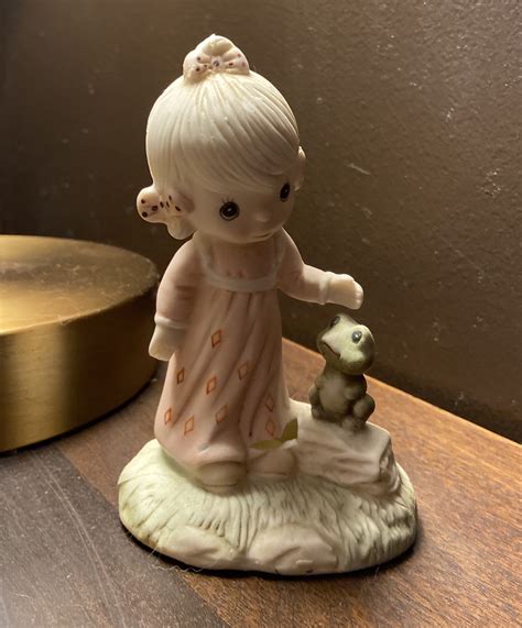 Info About These Figurines Collectors Weekly
