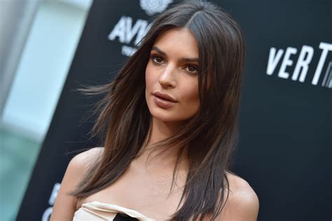 Emily Ratajkowski Gave Herself A Haircut And Filmed The Whole ThingSee Video Glamour