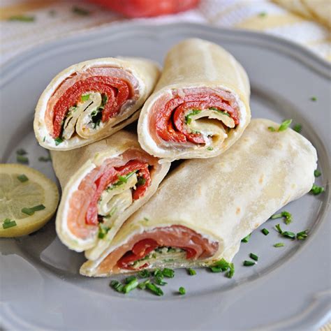 Homemade Wraps With Smoked Salmon And Goat Cheese Goat Cheese Recipes