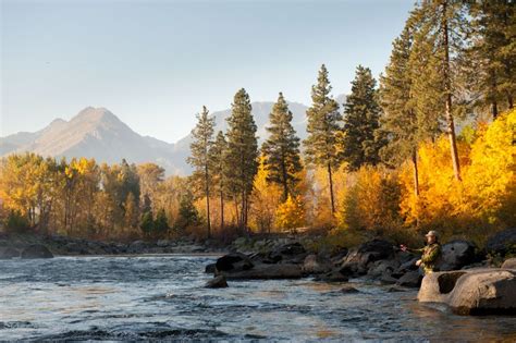 What A Great Fall Photo Of The Wenatchee River Leavenworth Outdoor