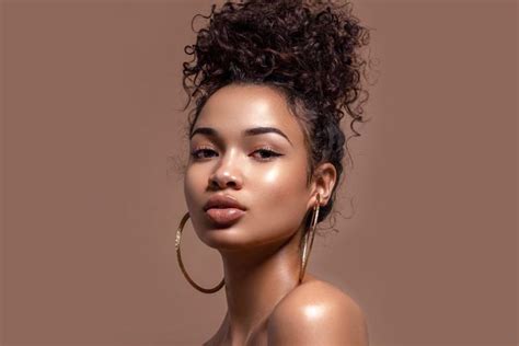Sexy Natural Hairstyles To Wear On Valentines Day