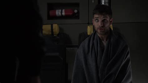 Auscaps Jeff Ward Shirtless In Agents Of S H I E L D The Honeymoon