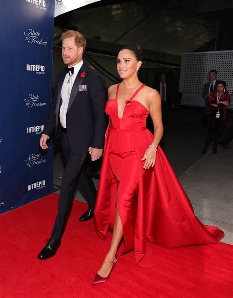 Meghan Markles Biggest Fashion Faux Pas From Terrible Tailoring To
