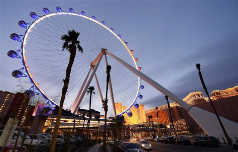 Worlds Largest Ferris Wheel Is Now Operational In Las Vegas