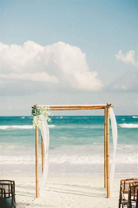 Keep it simple with diy decorating for your beach themed wedding. Chic Beach Wedding Ceremony Ideas - Weddbook