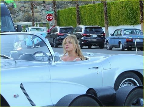 Florence Pugh Drives A Vintage Convertible While Shooting For Dont