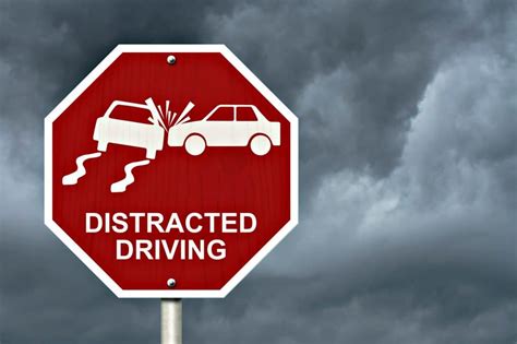 Distracted Driving Dangers Parents Are Often The Cause Of Texting And
