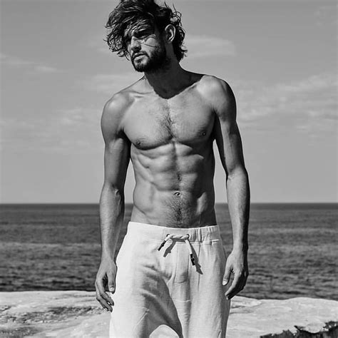 Picture Of Marlon Teixeira