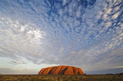 Uluru Wallpapers Top Free Uluru Backgrounds Wallpaperaccess