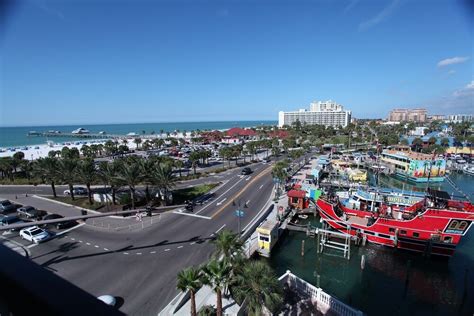 Pier House 60 Clearwater Beach Marina Hotel In St Petersburg