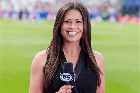 the best and prettiest female sports broadcasters every sports fan should know about sport