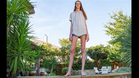 17 Year Old Girl Breaks Guinness World Record For Longest Legs CGTN