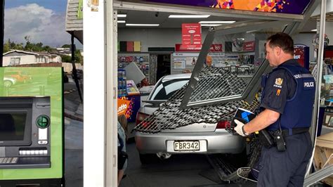 Spate Of Ram Raids In Waikato With Five Shops Hit Multiple Cars Stolen