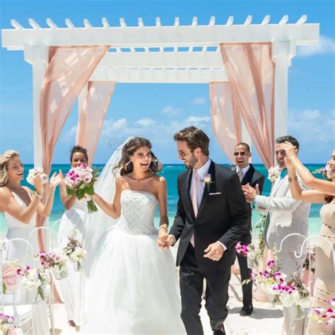 Sandals Royal Bahamian ️ Destination Weddings Destify