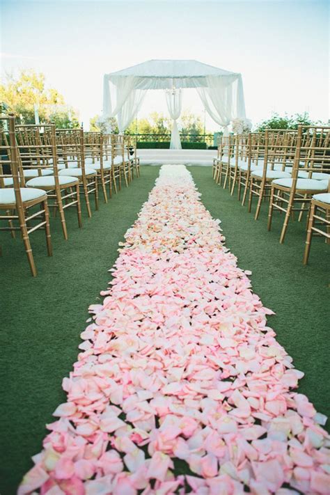 32 Amazing Ombre Wedding Details That Wow