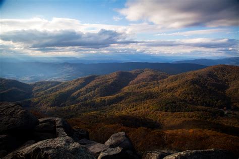 Visit The 7 Natural Wonders Of Virginias Blue Ridge Mountains