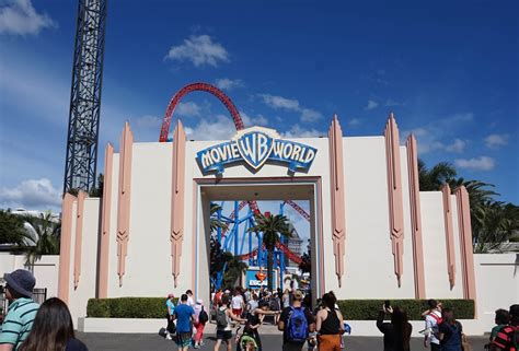 Mrsmommyholic Warner Bros Movie World In Gold Coast Australia