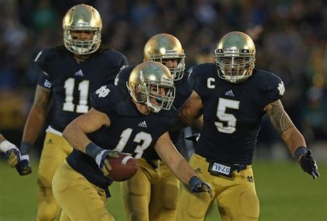Irish Eyes Are Smiling On Notre Dame The Sports Fan Journal