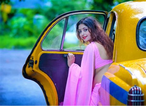 Bollywood Model Rupsa Saha Chowdhury Latest Hot Pics In Saree Actress