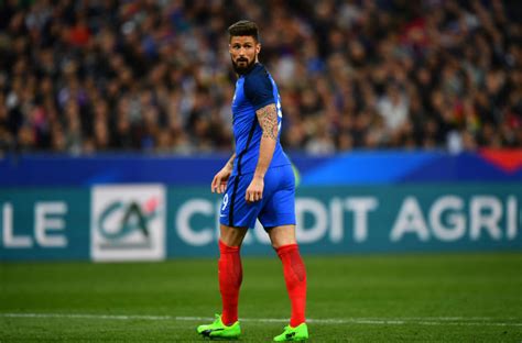 Arsenal One Does Not Simply Replace Olivier Giroud With Karim Benzema
