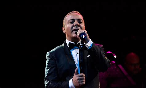 He was previously married to valeria liberman and gabriela bo. Cristian Castro, dos noches de romance y homenajes