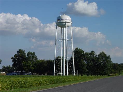 Brownstown Il Redtown And Greentown Merged To Become Brownstown