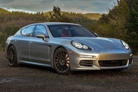 Used 2016 Porsche Panamera Gts Sedan Review And Ratings Edmunds