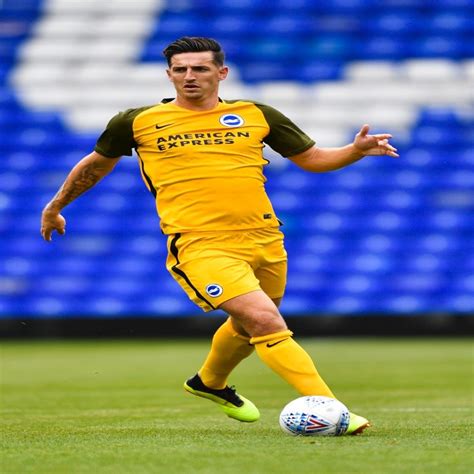 Görünümler 6 mn11 aylar önce. Joueur Lewis Dunk - Onze Mondial