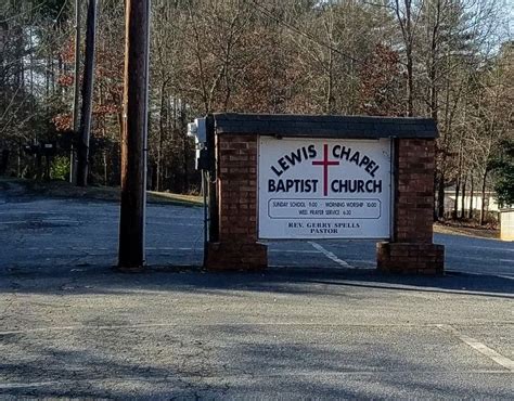 Lewis Chapel Baptist Church Cemetery In Spartanburg South Carolina