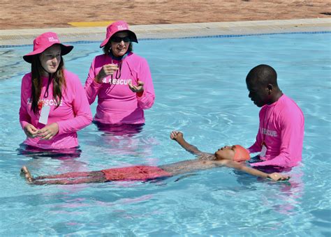 The Nsri Is Hosting Free Swimming Lessons At The Sea Point Pavillion
