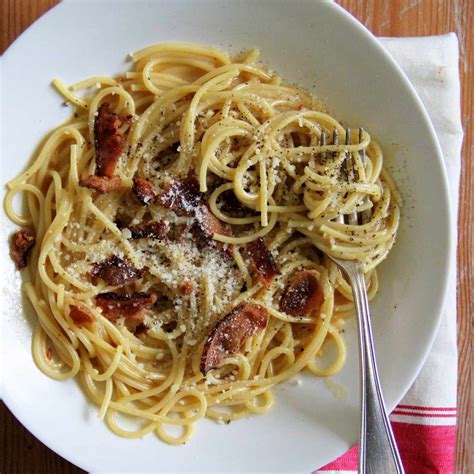 Classic Spaghetti Carbonara Recipe Ian Knauer Food And Wine