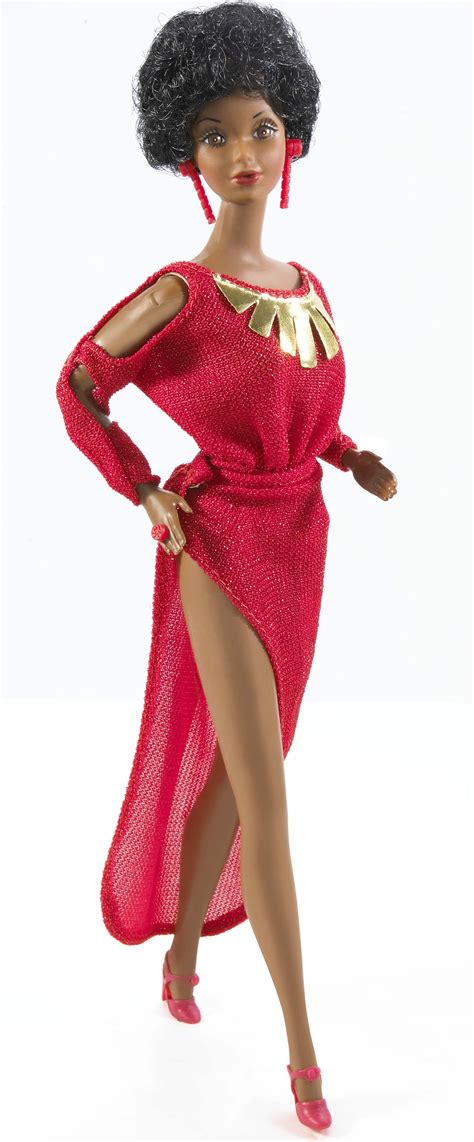 Barbie Compie 60 Anni Le Foto Dellevoluzione Di Un Mito Tvzap