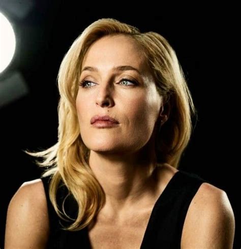 Gillian Anderson Sarah Polley Gilly X Files Beautiful Women