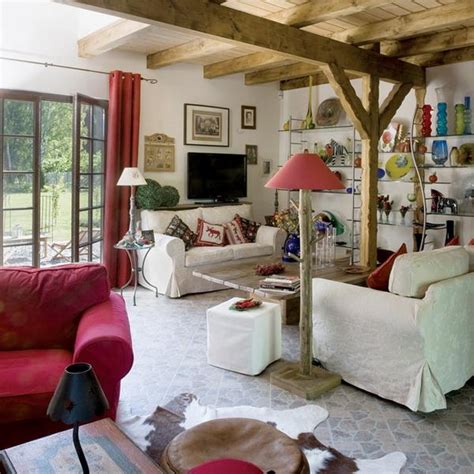 За окном красок достаточно, а добавить их в. French Country Decor for Elegant Country Home Decorating ...