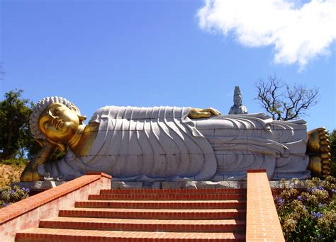 Fotos Gratis Cielo Techo Pasos Monumento Estatua Parque Budista