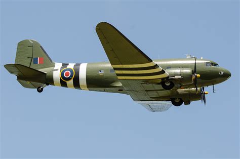 Douglas C 47 Dakota Za947 Raf Battle Of Britain Memorial Flickr