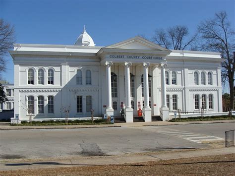 Colbert County Court House Tuscumbia Al Rear View