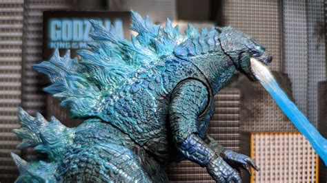 Evolution of godzilla's atomic breath: Godzilla 2019 Toys from NECA (Toy Fair Reveal) - YouTube