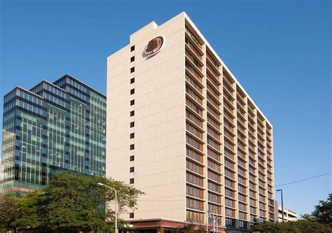 Doubletree By Hilton Hotel Cleveland Downtown Lakeside 137 ̶1̶5̶4̶ Updated 2023 Prices