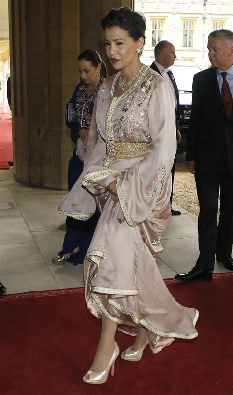 Official team princess latifa #freelatifa @teamfreelatifa·. Princess Lalla Meryem of Morroco | Traditional outfits ...