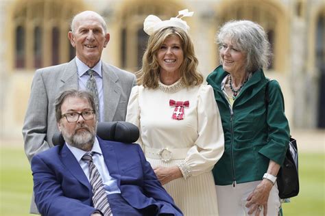 Gmb Stars Send Kate Garraway Their Love As Husband In ‘serious Condition’ Express And Star