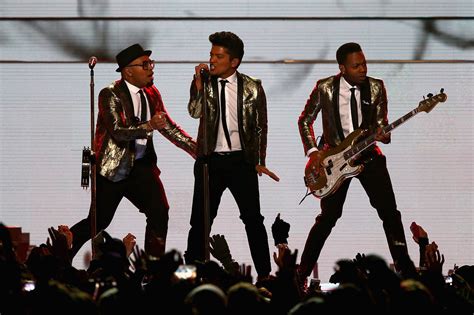 Super Bowl 2016 Bruno Mars Might Be Playing The Half Time Show Again