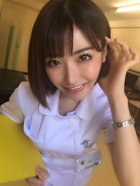 【画像あり】セクシー女優の深田えいみさんエチエチなナース服姿を披露する！！！ オープンまとめチャンネル