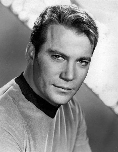 Oznámení Neoprávněný Salto Captain Kirk Actor Index Bída Osamělost