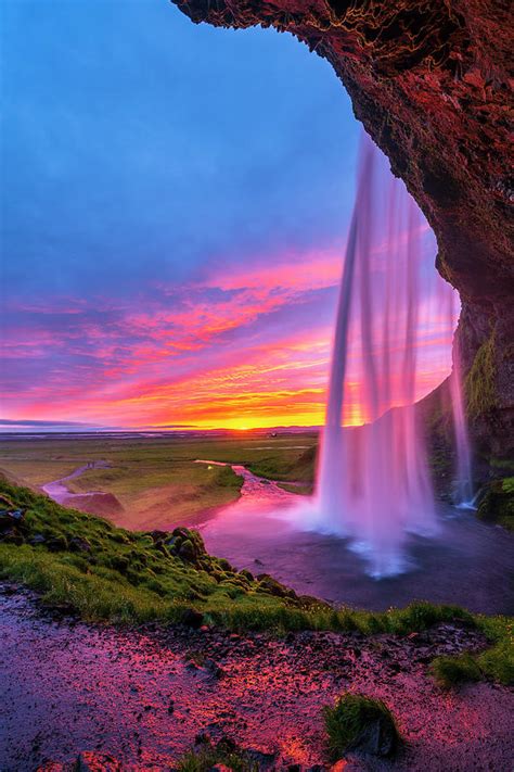 Iceland South Iceland Suwurland Sunset From The Footpath Behind