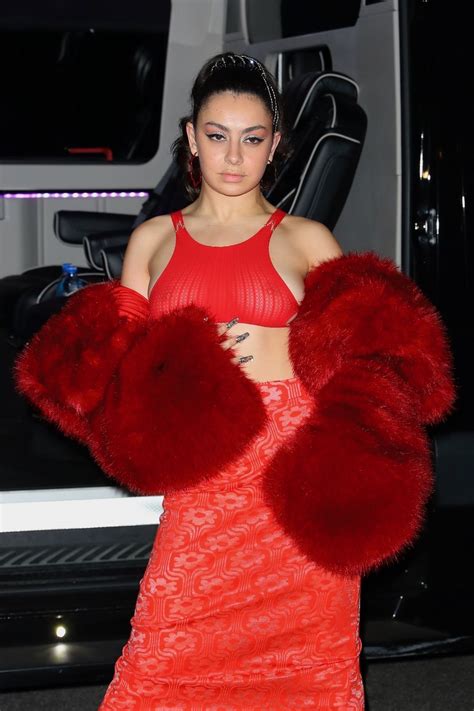 Charli Xcx In A Red Gown New York 04 23 2022 • Celebmafia