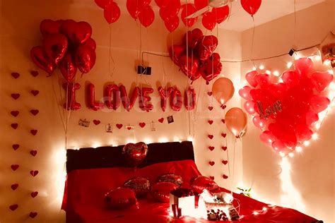 6 elegant birthday bedroom decoration decoration room for birthday. Romantic room balloon decoration for anniversary in Delhi ...