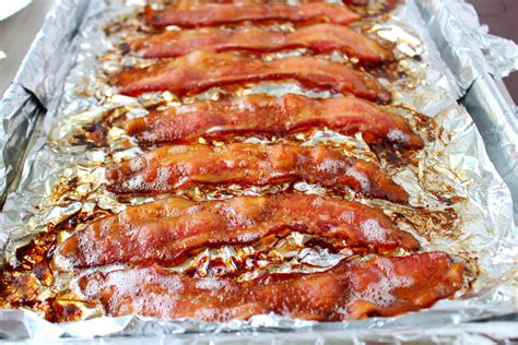 … because of the lower fat content, turkey bacon doesn't curl up at it cooks, leaving you with perfectly straight pieces of bacon. How To Bake Bacon - Food.com | Bacon, Cooking bacon, Food